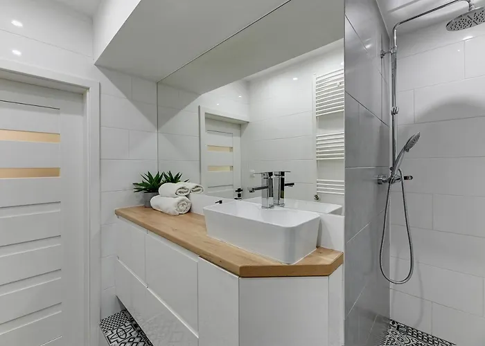 Апартаменты Slowackiego Seaside & Center By Downtown Гдыня